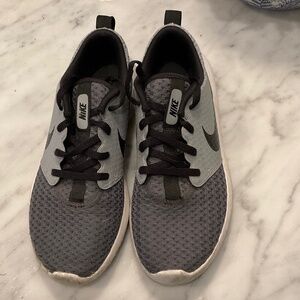 Nike Junior Roshe G Golf Shoes Size 4Y